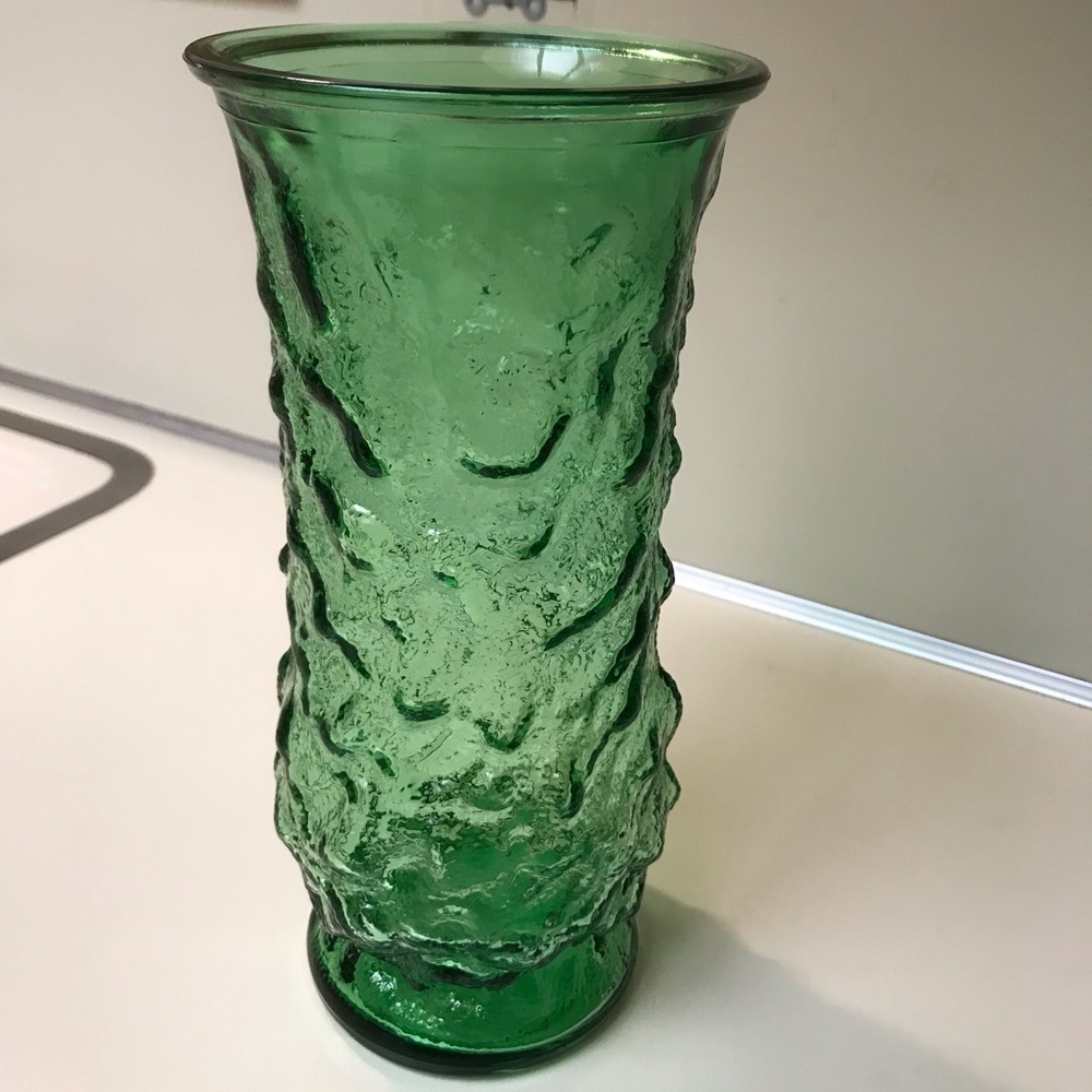 1970’s Vintage Hoosier Glass Vase Crinkle Pebble Design Emerald Green